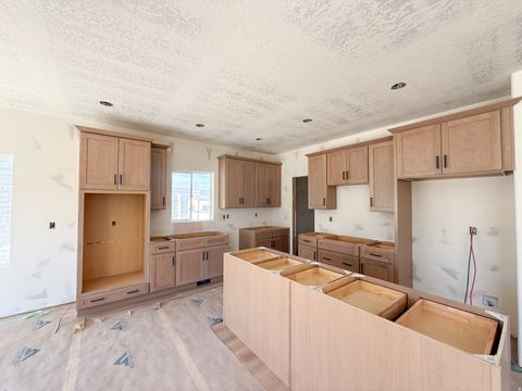 Tiny photo for 3541 W MILLERBERG CIR, West Jordan, UT 84084 (MLS # 2133839)