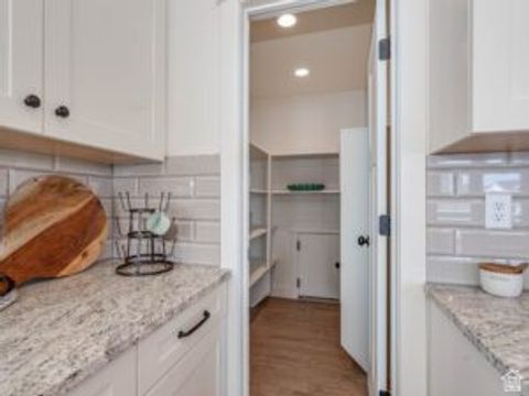 Tiny photo for 3541 W MILLERBERG CIR, West Jordan, UT 84084 (MLS # 2133839)