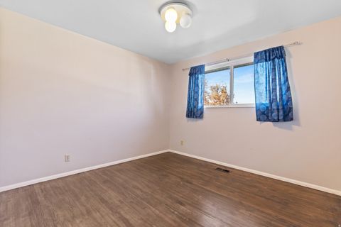 Tiny photo for 232 W 5250 S, Washington Terrace, UT 84405 (MLS # 2120520)