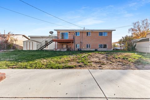 Tiny photo for 232 W 5250 S, Washington Terrace, UT 84405 (MLS # 2120520)