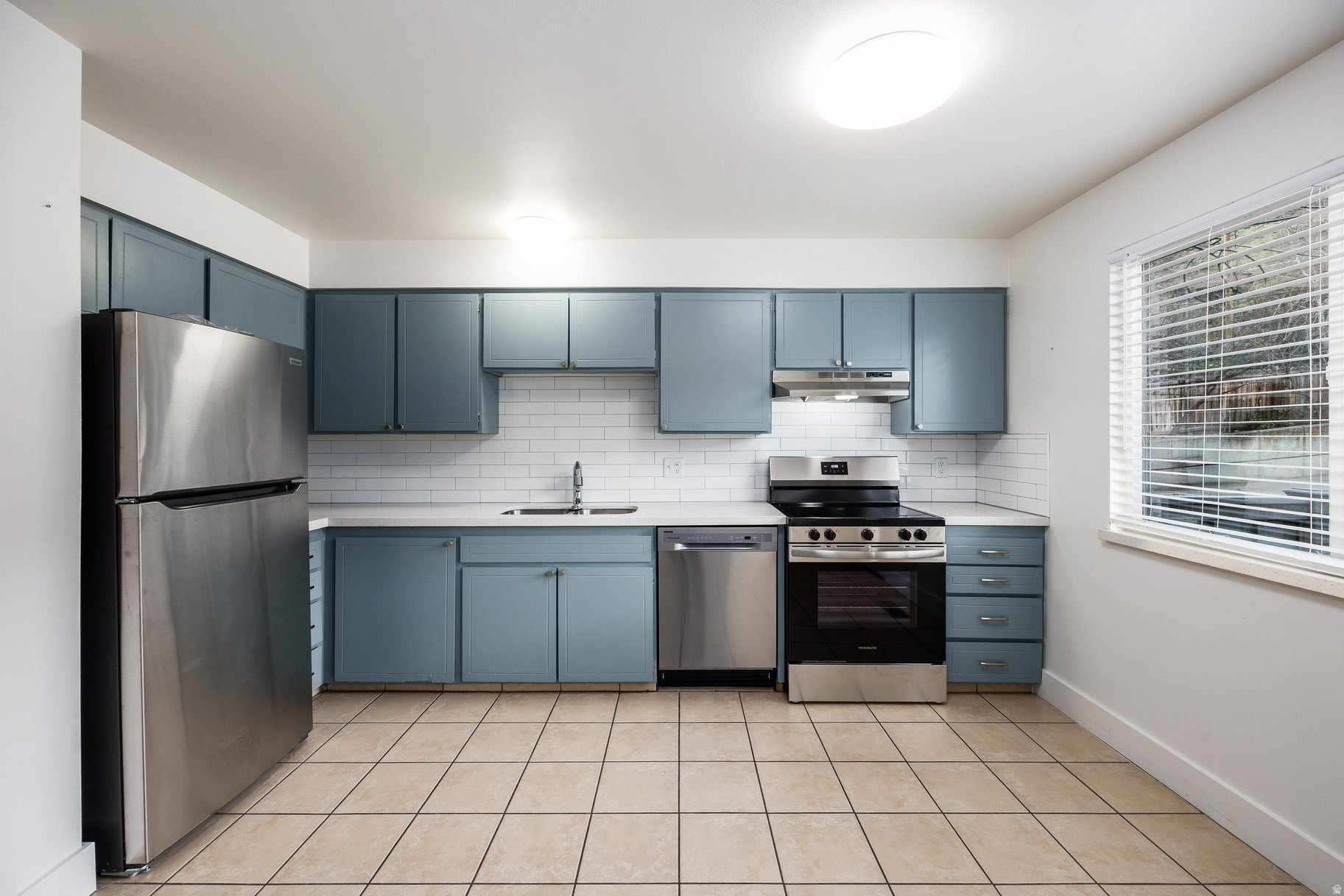 INDIAN ROCK - Residential Income