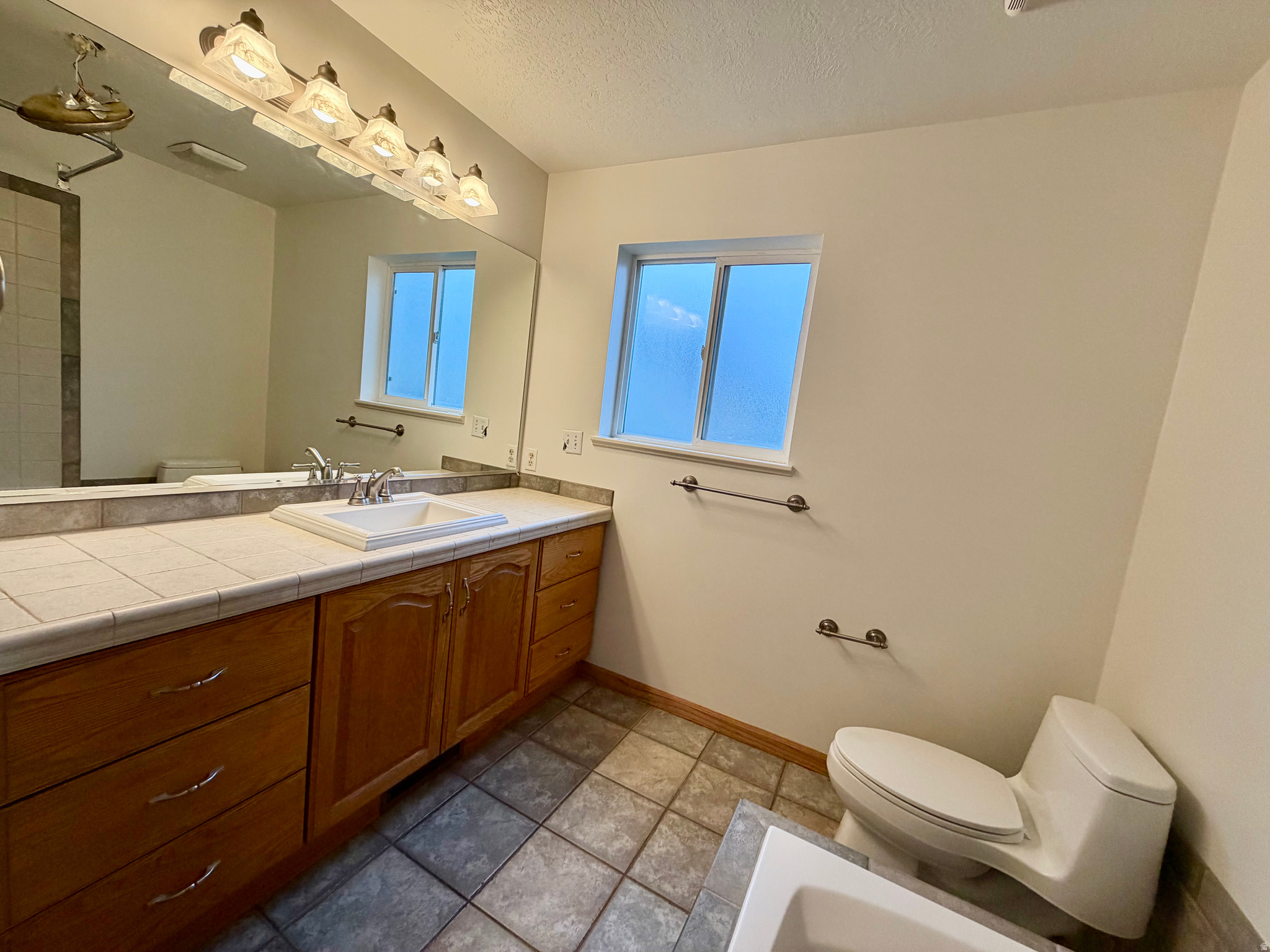 COUNTRY GARDENS ESTATE SUB - Residential