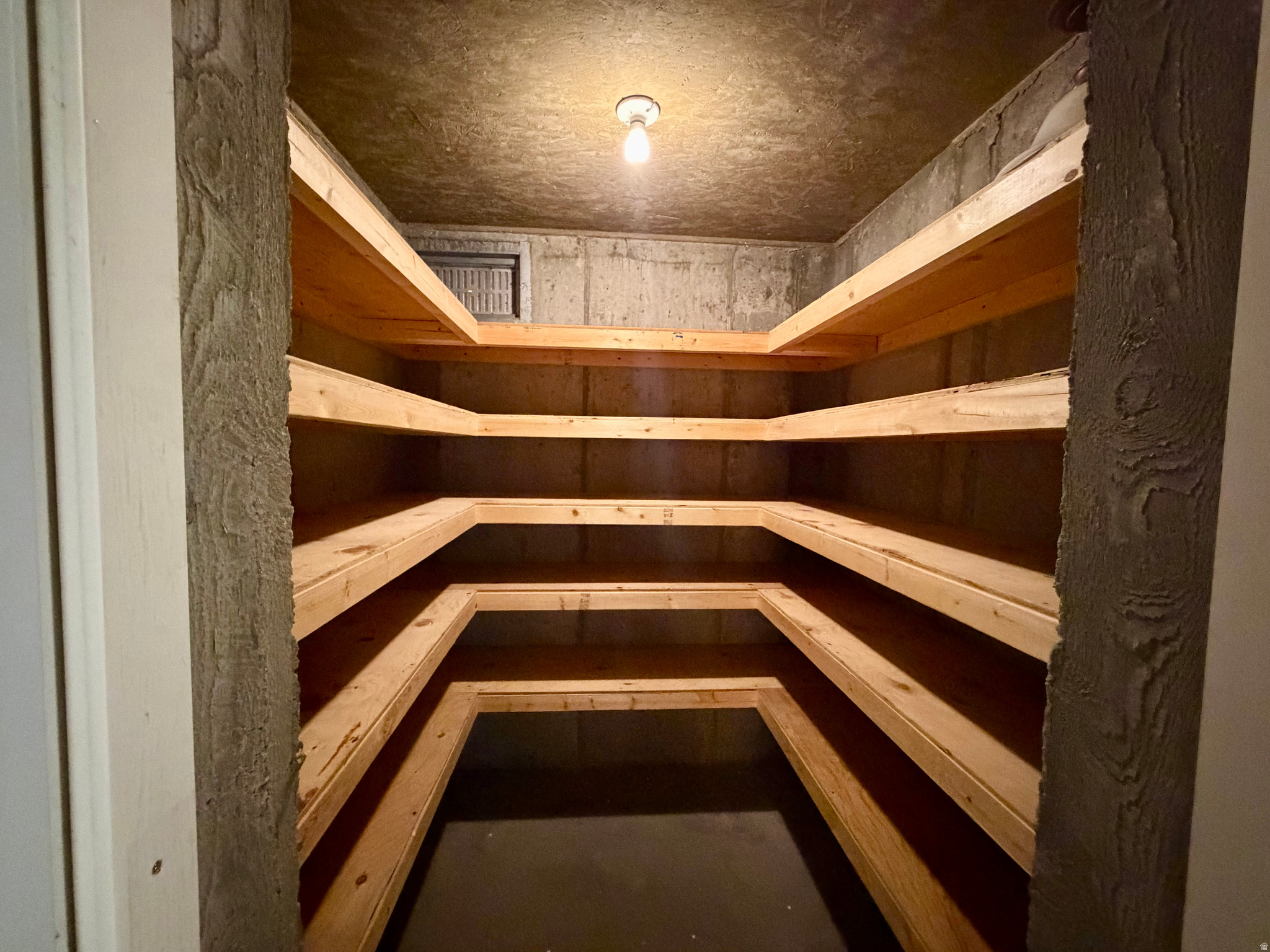 COUNTRY GARDENS ESTATE SUB - Residential