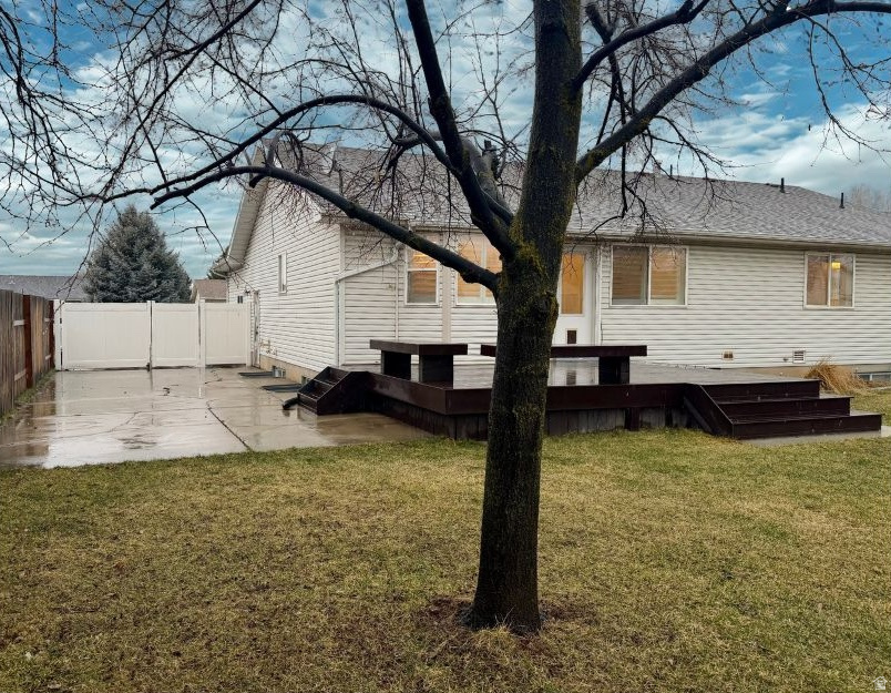 COUNTRY GARDENS ESTATE SUB - Residential