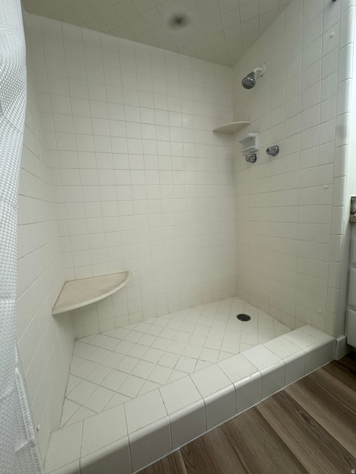 WAYLAND STATION AT OLD FARM - Residential Lease