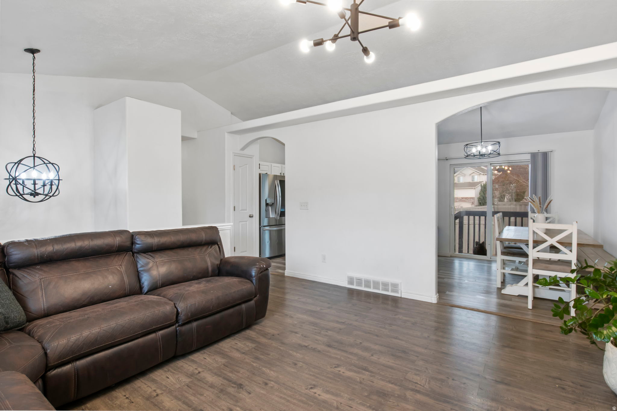 O FALLONS BLUFF - Residential