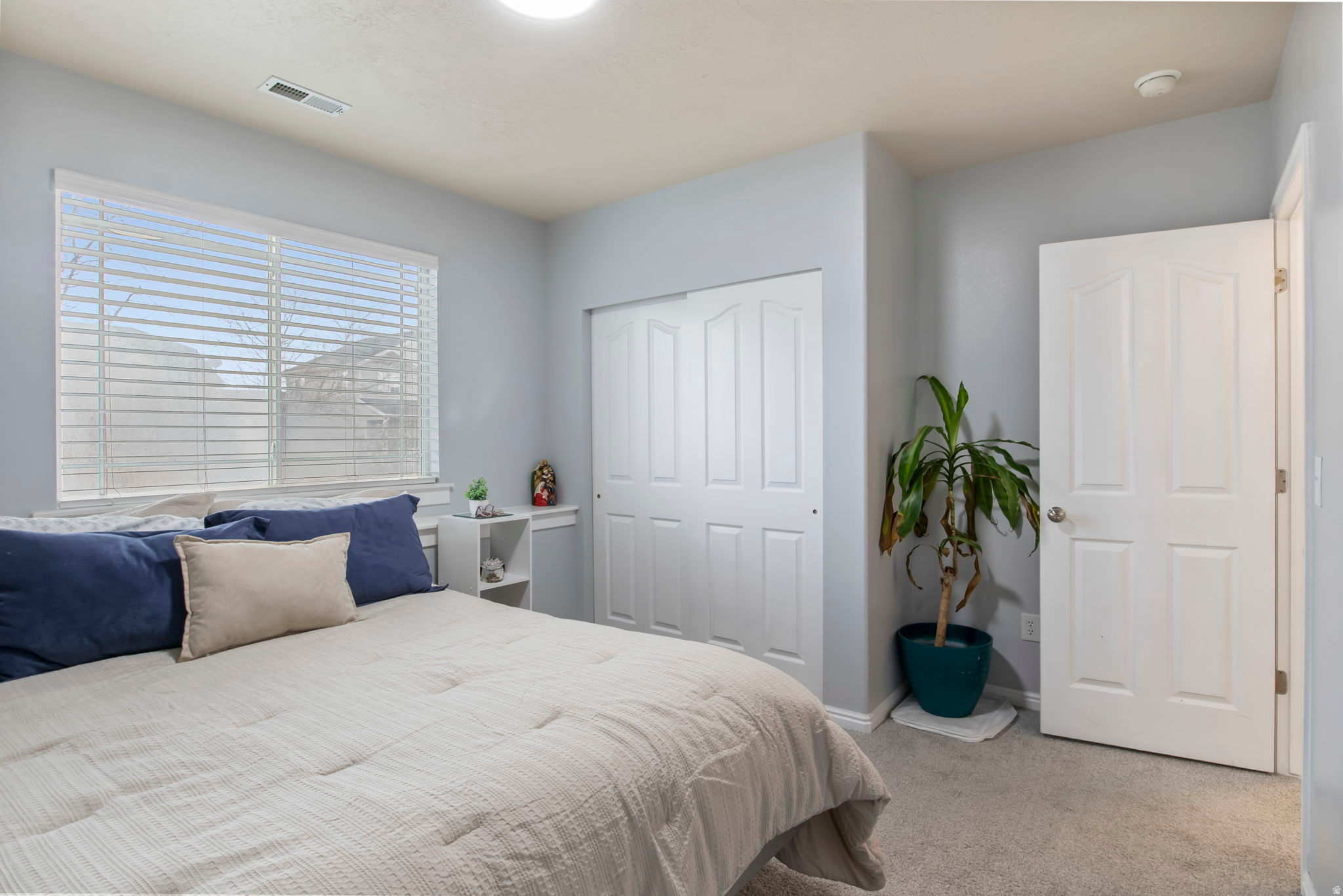 O FALLONS BLUFF - Residential