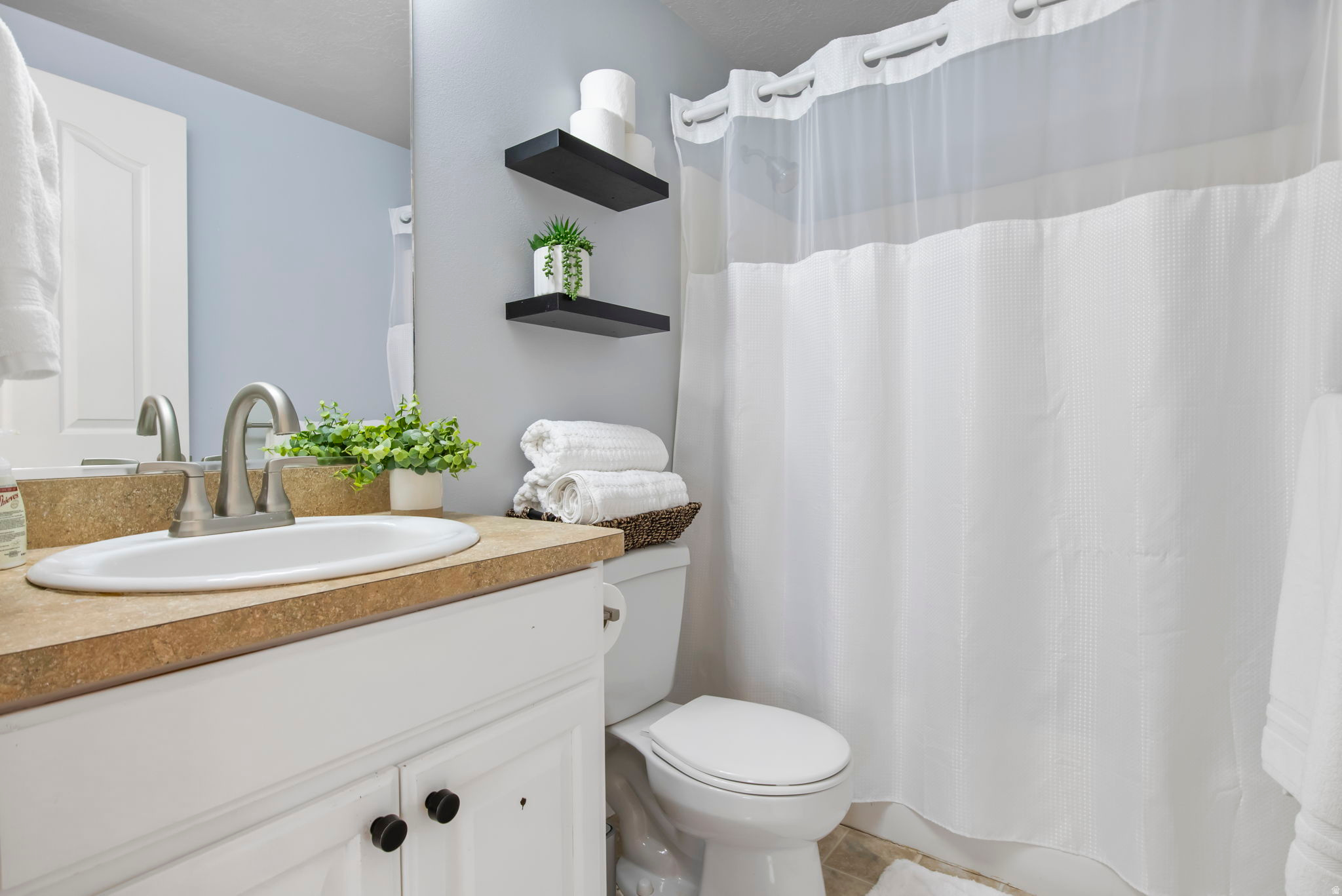 O FALLONS BLUFF - Residential