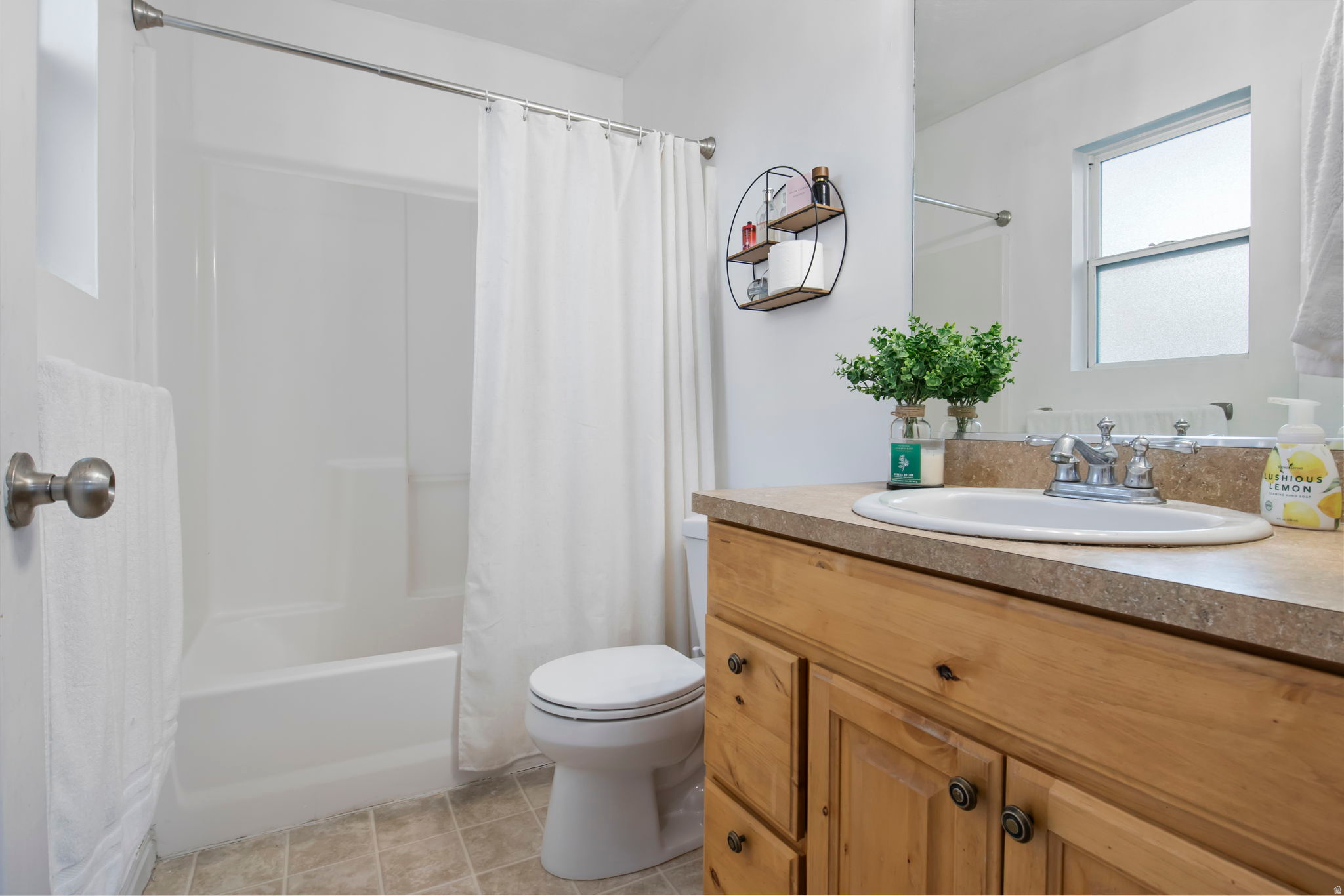 O FALLONS BLUFF - Residential