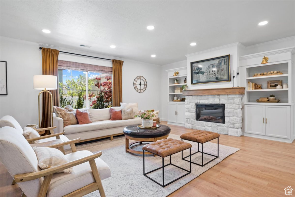 SPANISH FIELDS - Residential