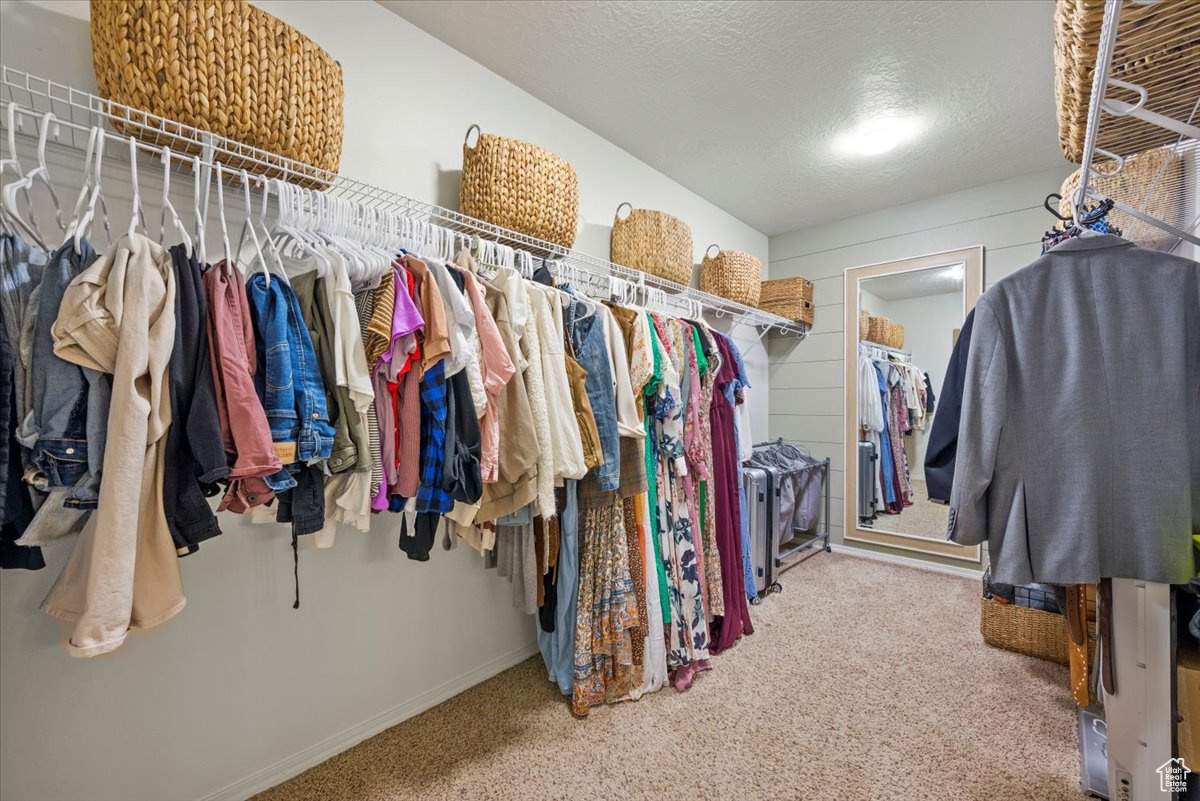 SPANISH FIELDS - Residential