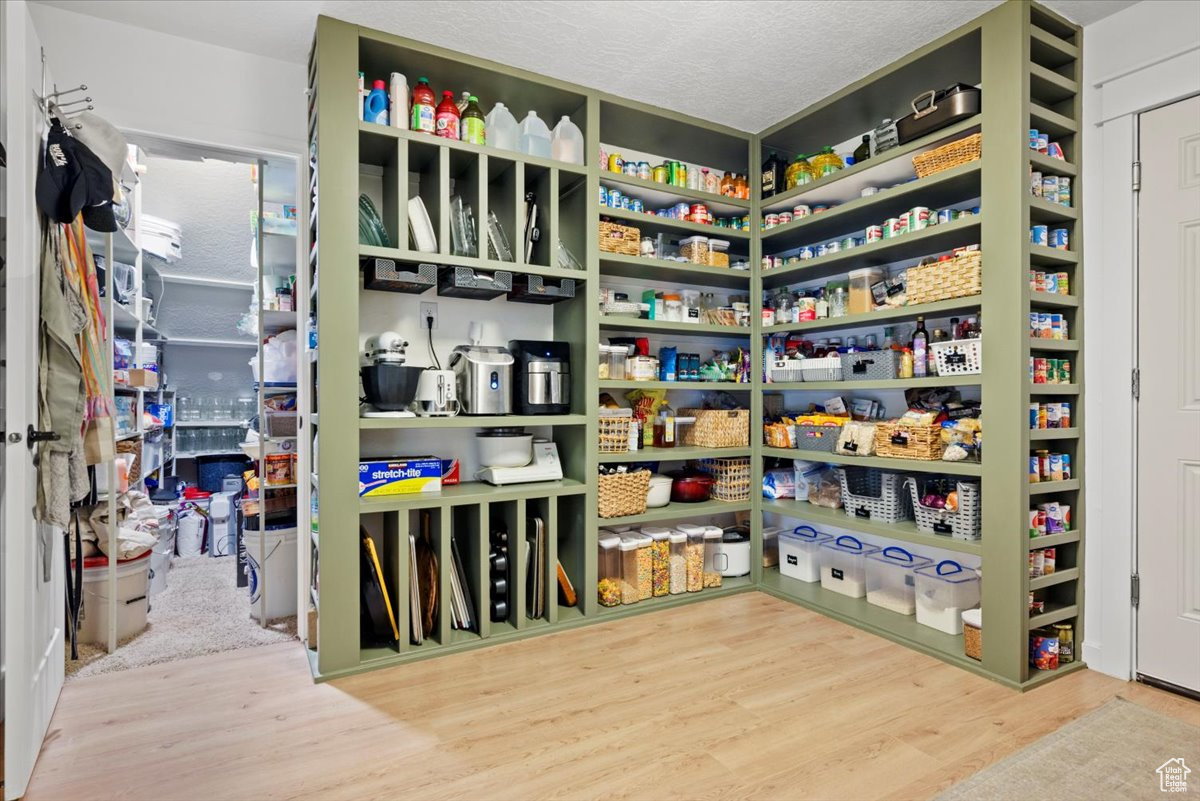 SPANISH FIELDS - Residential