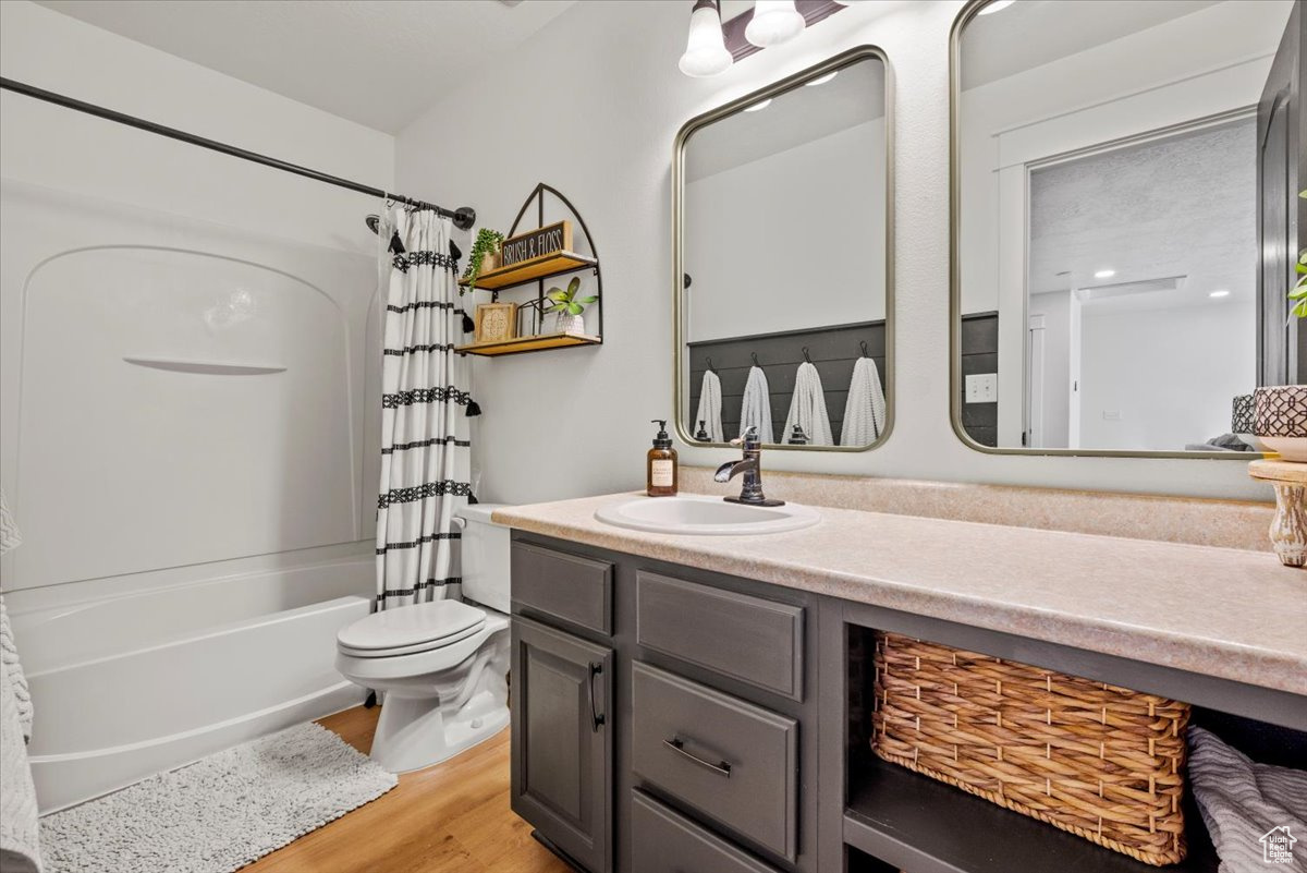 SPANISH FIELDS - Residential