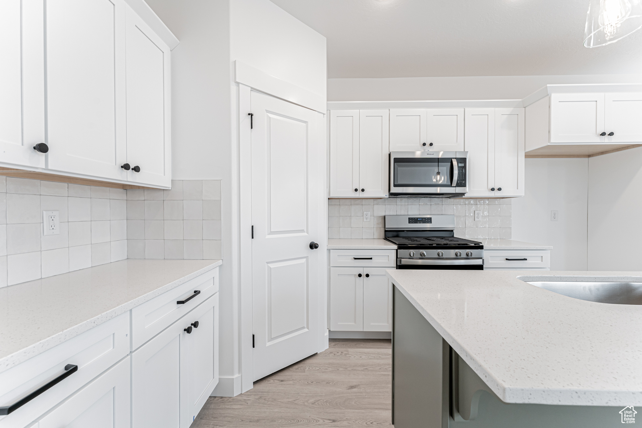 1522 W Skyline Dr #586, Saratoga Springs, Utah image 4