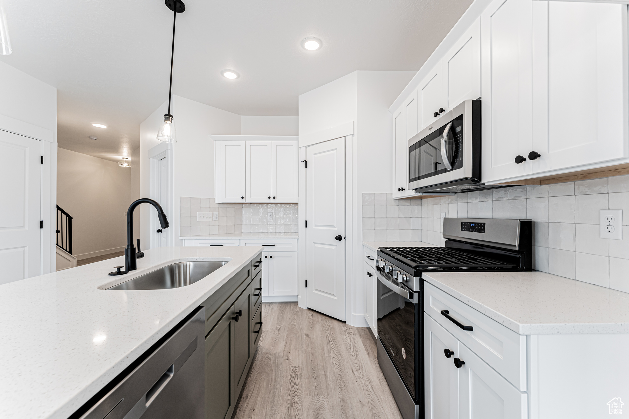 1522 W Skyline Dr #586, Saratoga Springs, Utah image 6