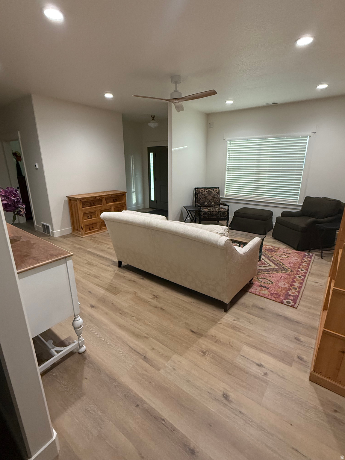 COUNTRY CLUB - Residential