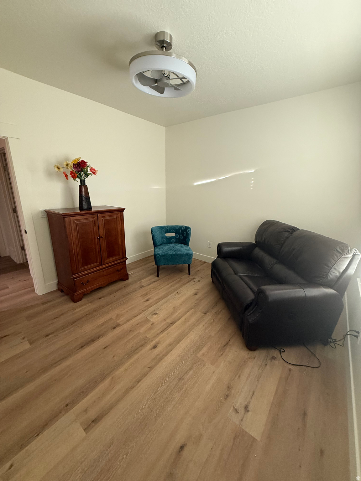 COUNTRY CLUB - Residential