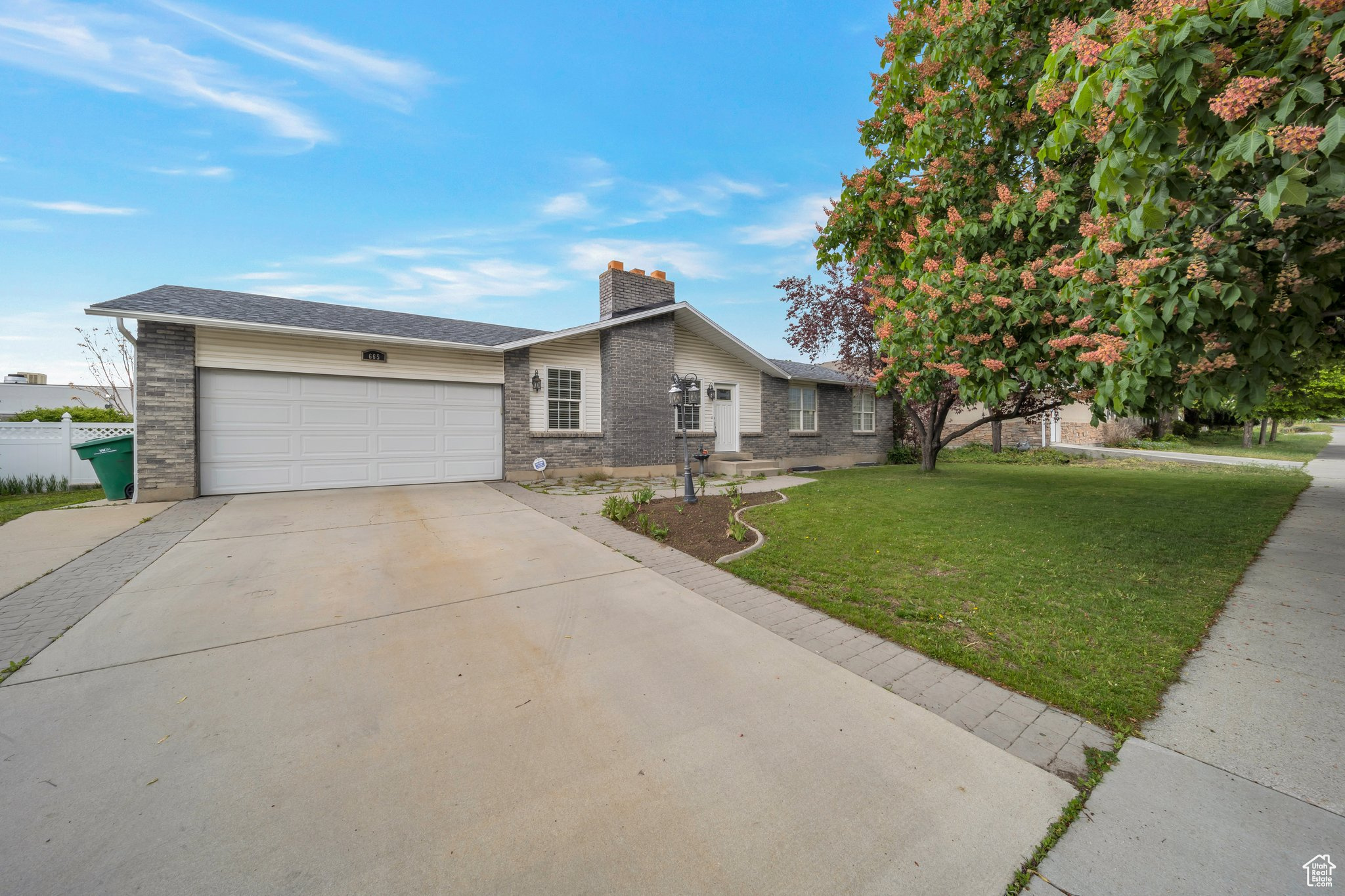 AMERICAN VILLA - Residential