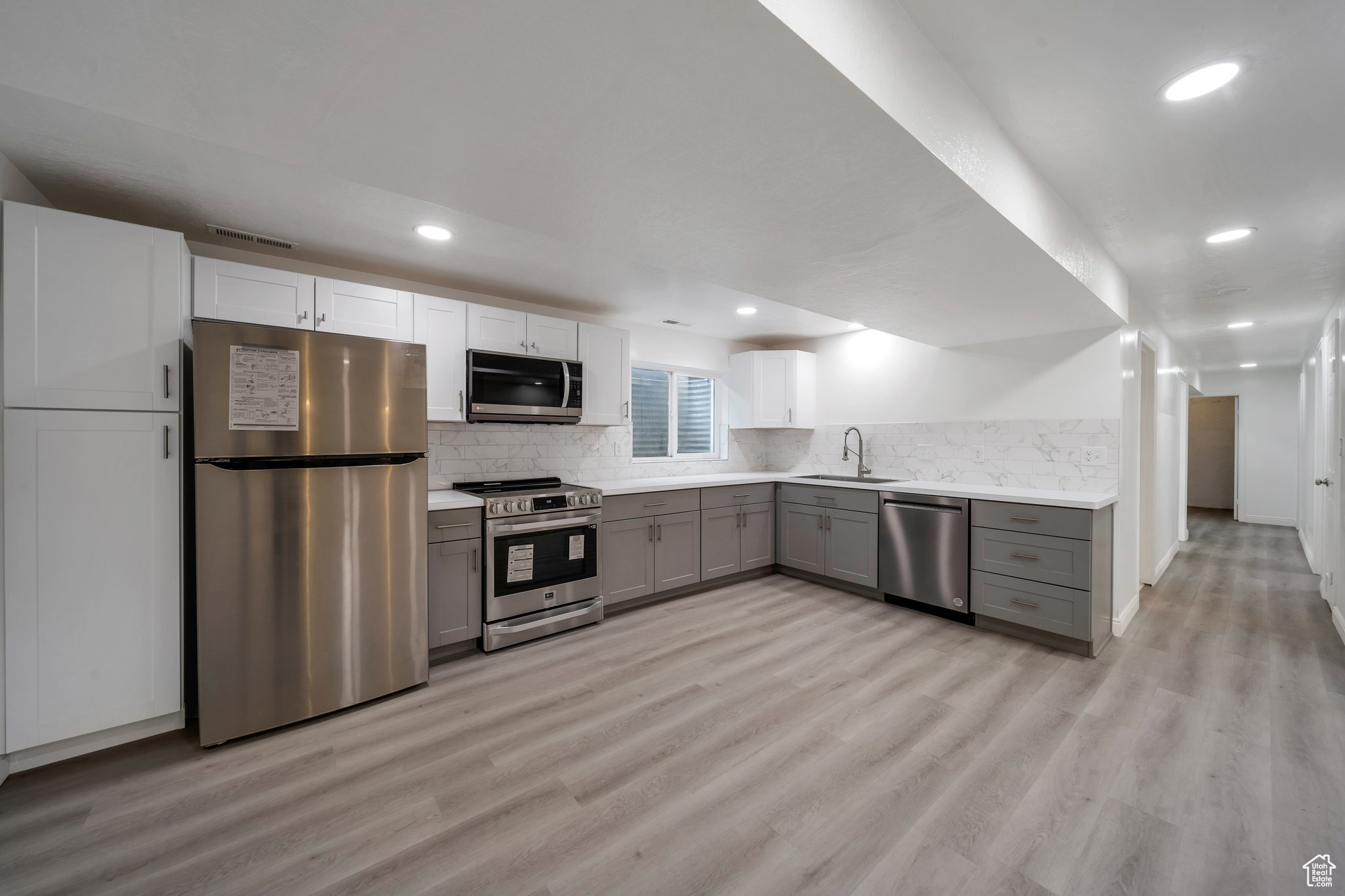 AMERICAN VILLA - Residential