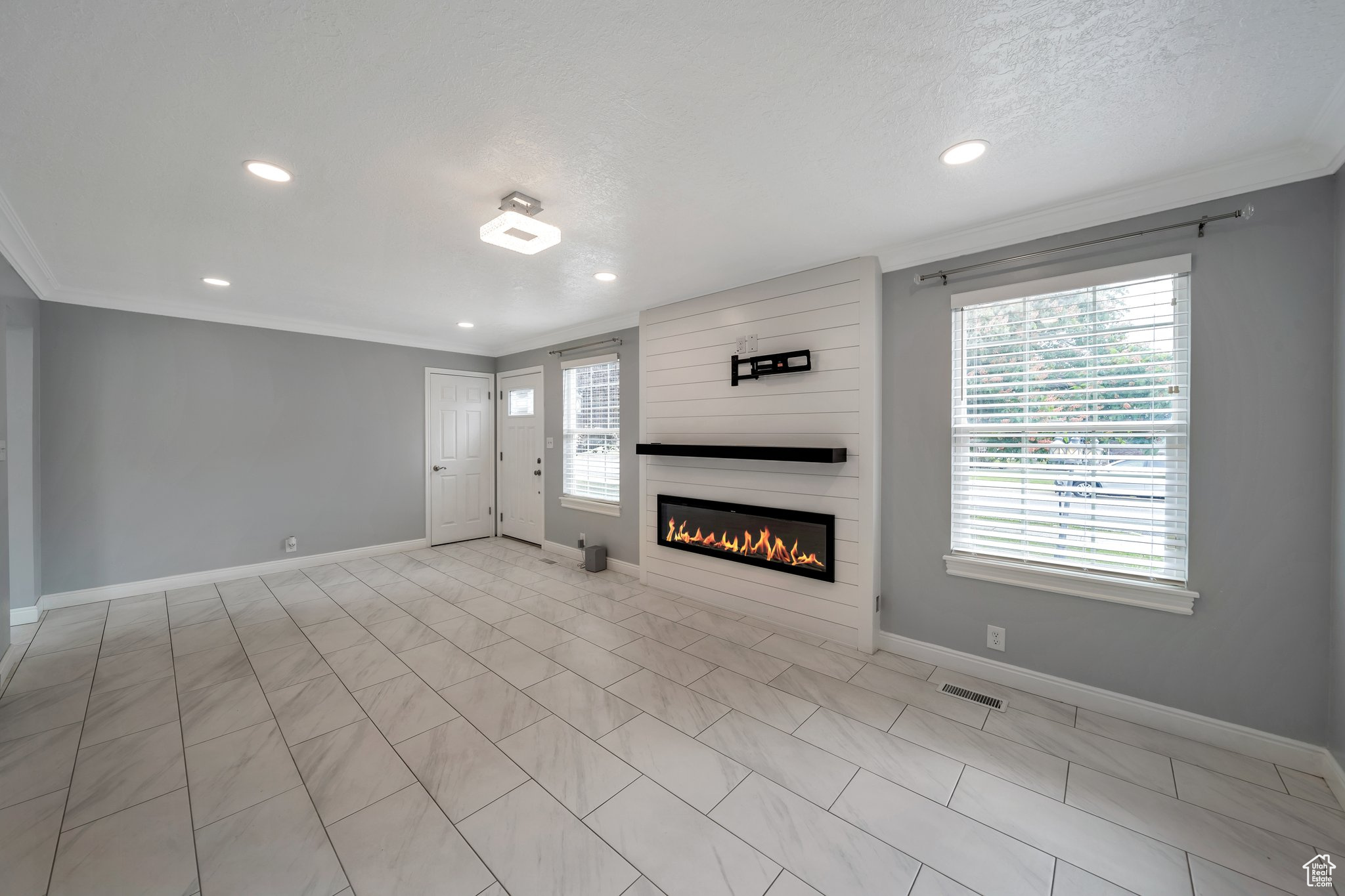 AMERICAN VILLA - Residential