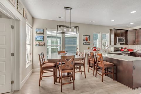 Tiny photo for 11199 S KIWANO WAY, South Jordan, UT 84009 (MLS # 2130719)