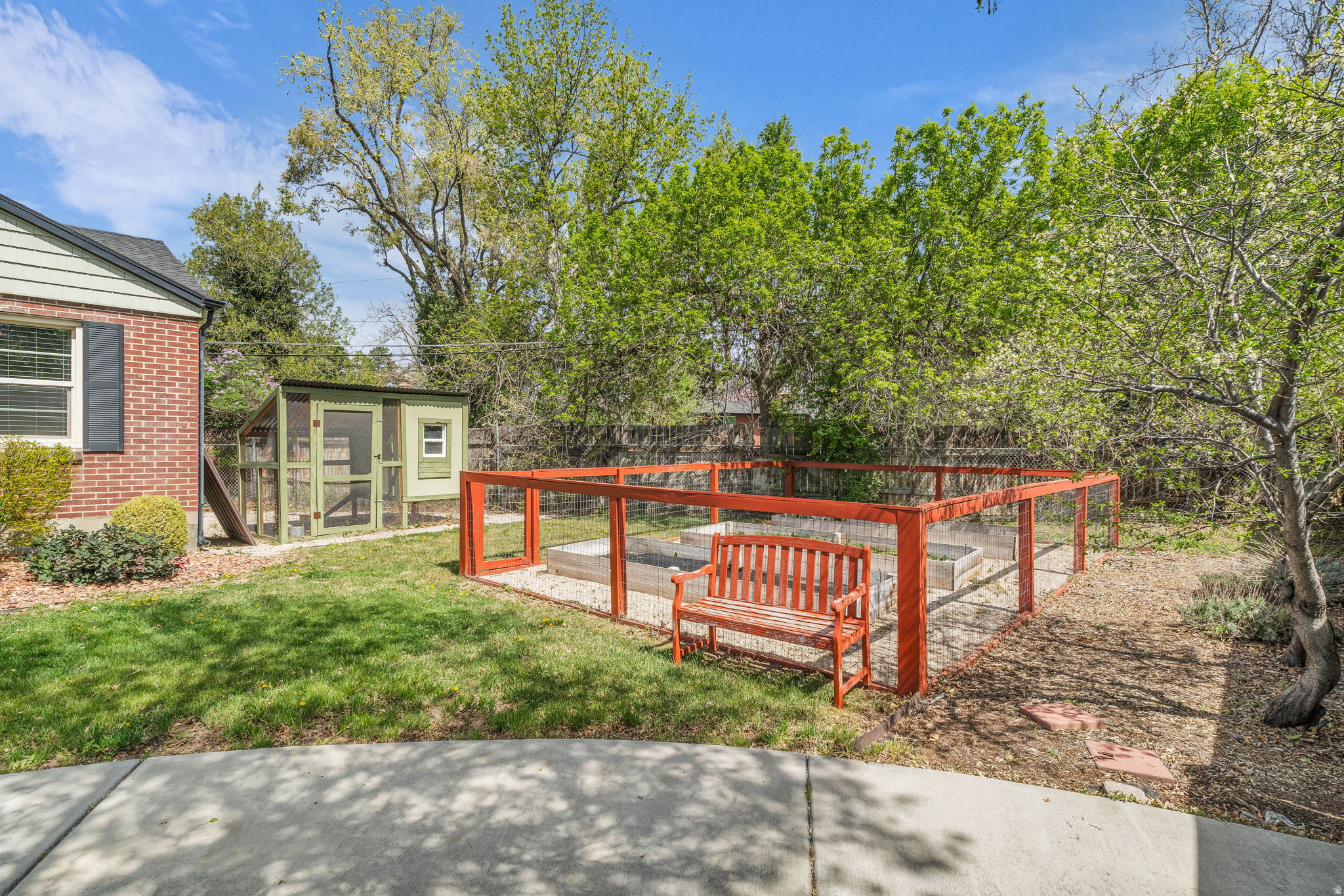 ARCADIAN PARK - Residential