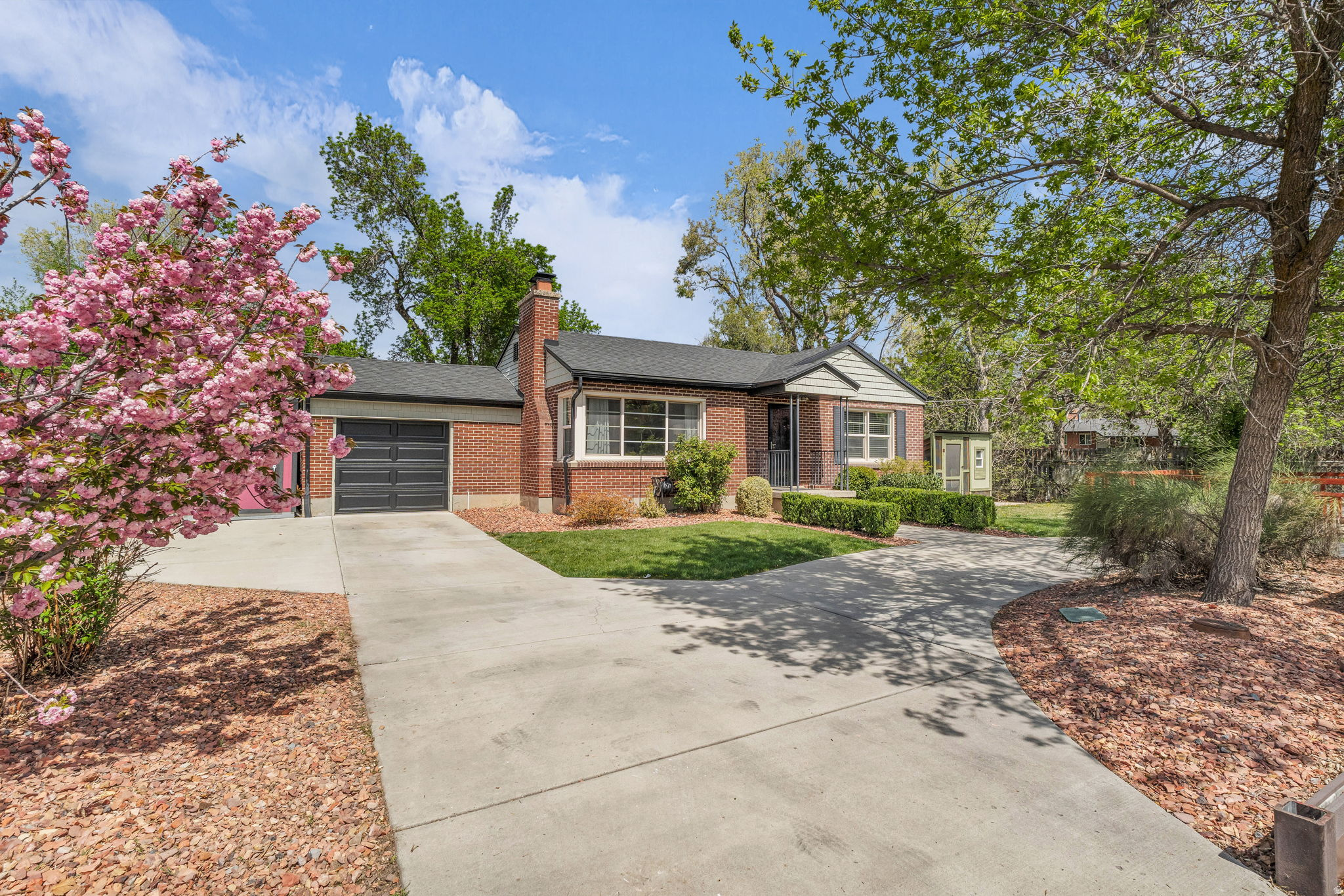 ARCADIAN PARK - Residential