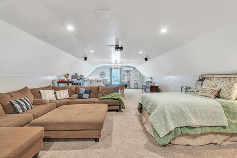 Tiny photo for 9980 N 4000 W, Cedar Hills, UT 84062 (MLS # 2141071)