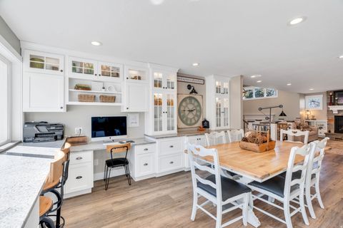 Tiny photo for 9980 N 4000 W, Cedar Hills, UT 84062 (MLS # 2141071)