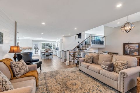 Tiny photo for 9980 N 4000 W, Cedar Hills, UT 84062 (MLS # 2141071)