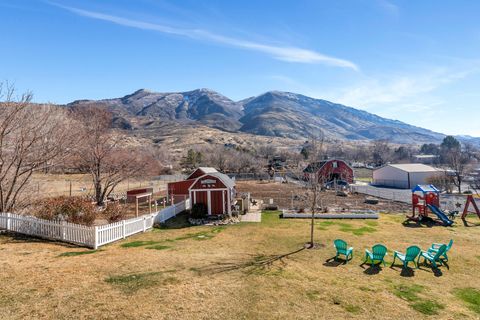 Tiny photo for 9980 N 4000 W, Cedar Hills, UT 84062 (MLS # 2141071)