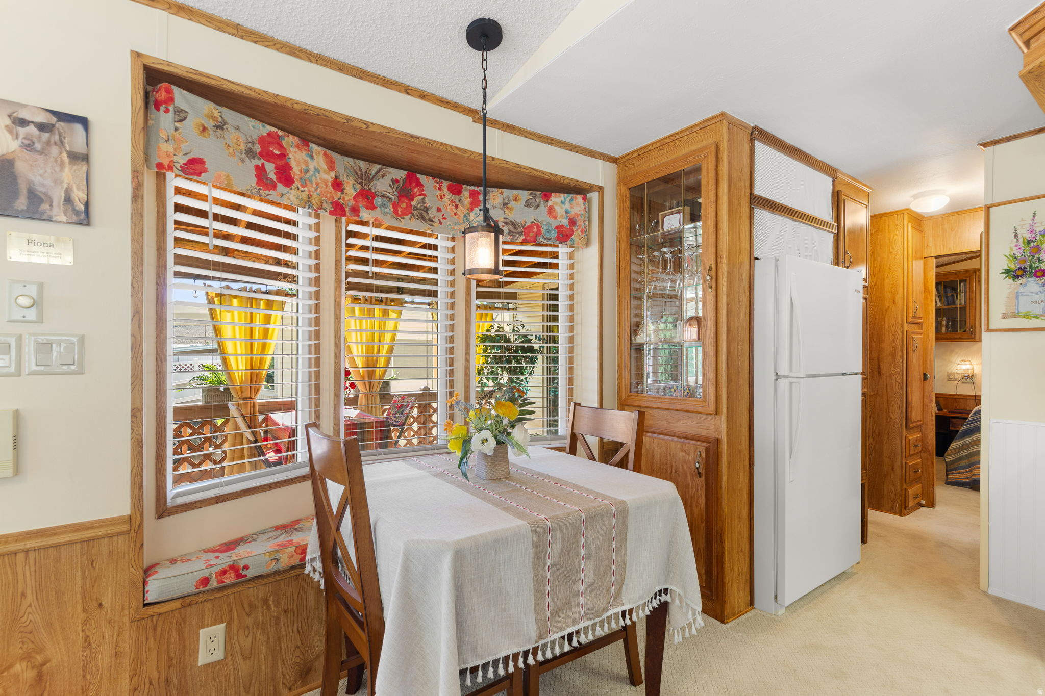 KINGS ROW EST - Residential