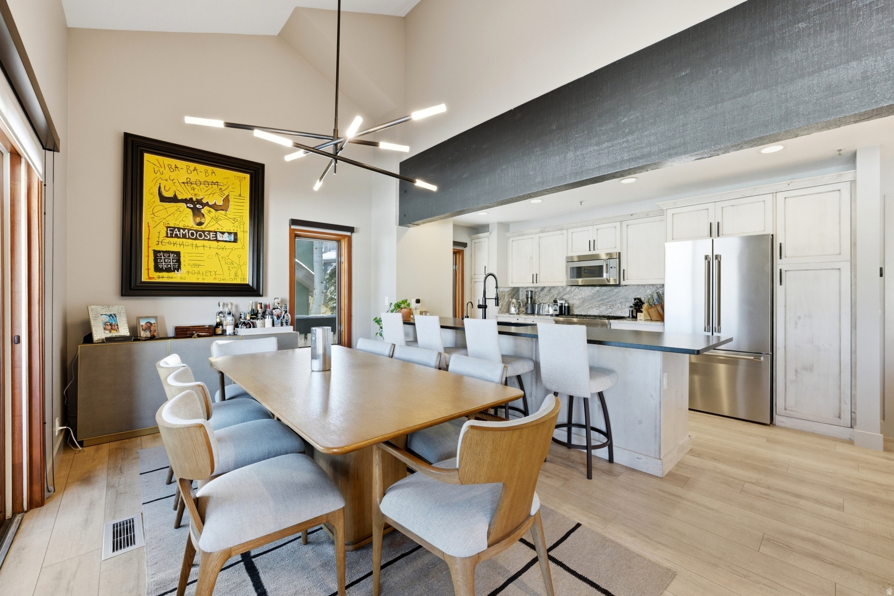 LAKESIDE - Residential