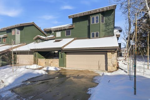 Tiny photo for 1521 LAKESIDE DR, Park City, UT 84060 (MLS # 2133747)