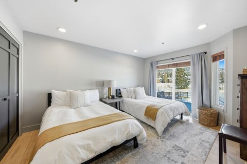 Tiny photo for 1521 LAKESIDE DR, Park City, UT 84060 (MLS # 2133747)