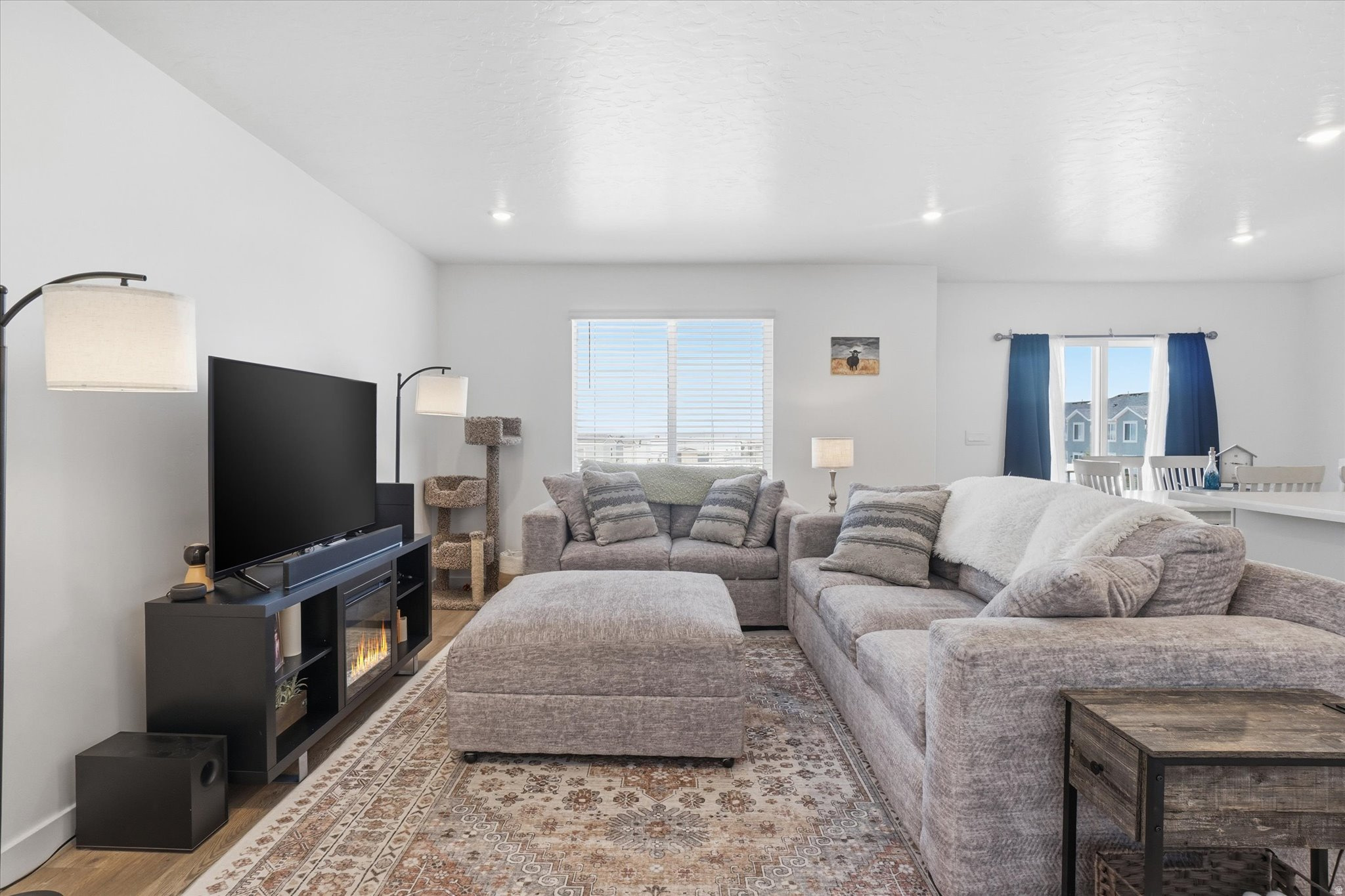 WESTERN ACRES - Residential