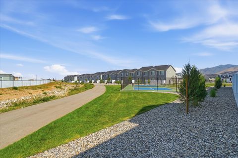 Tiny photo for 1803 N PATCHWORK AVE E, Tooele, UT 84074 (MLS # 2158934)