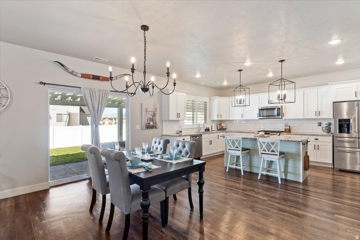 SUNRISE MEADOWS - Residential