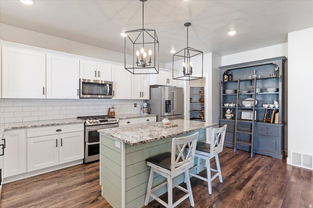 SUNRISE MEADOWS - Residential