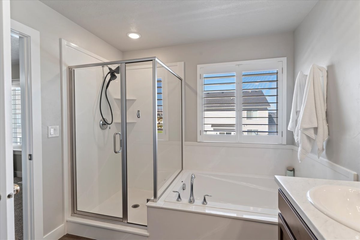 SUNRISE MEADOWS - Residential