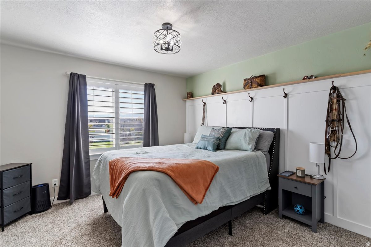 SUNRISE MEADOWS - Residential