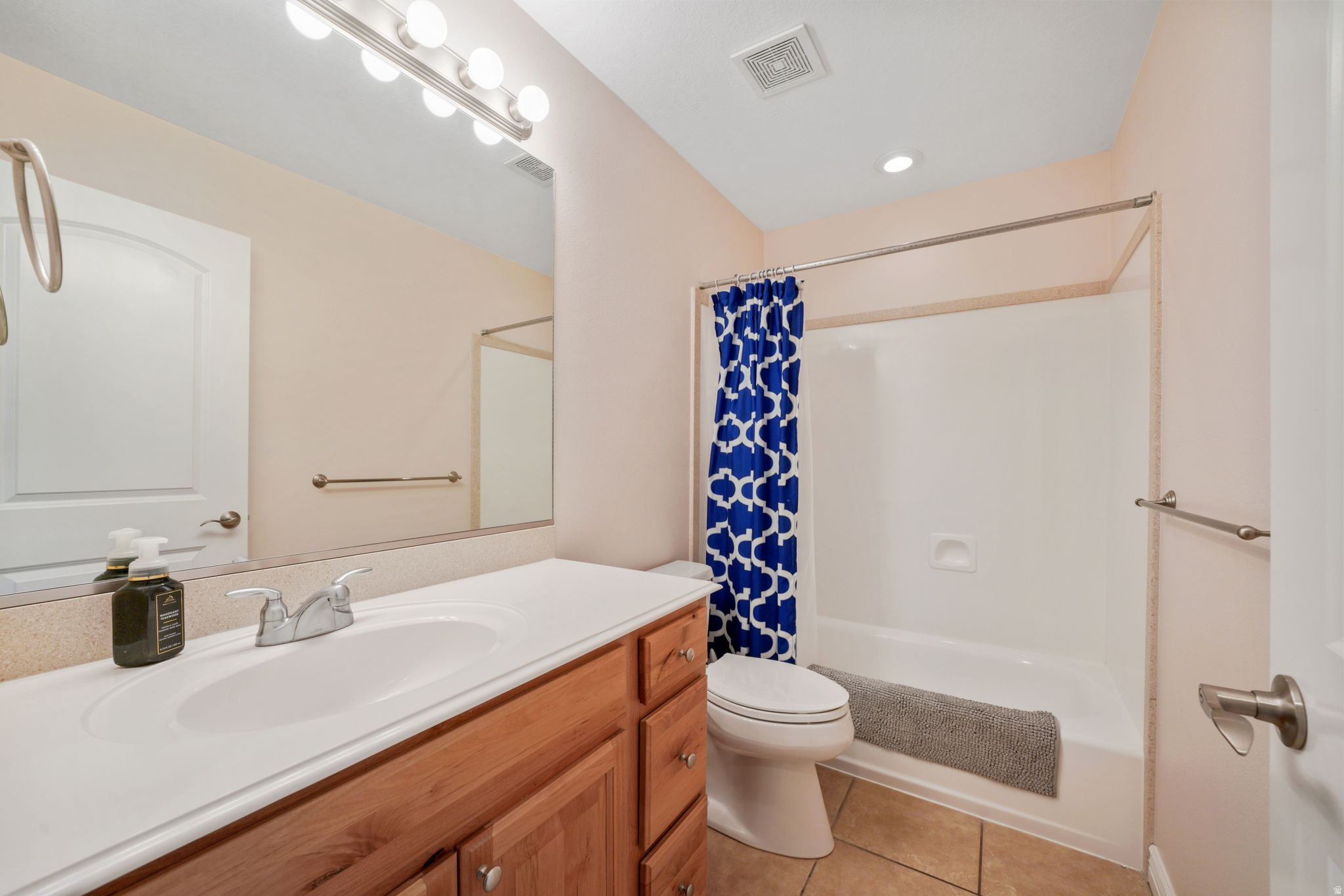 CEDAR PASS - Residential