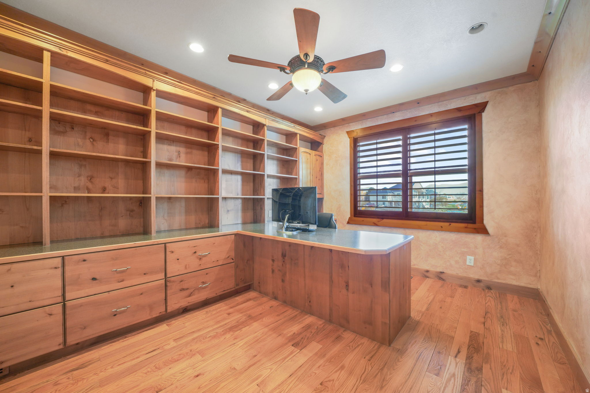 CEDAR PASS - Residential