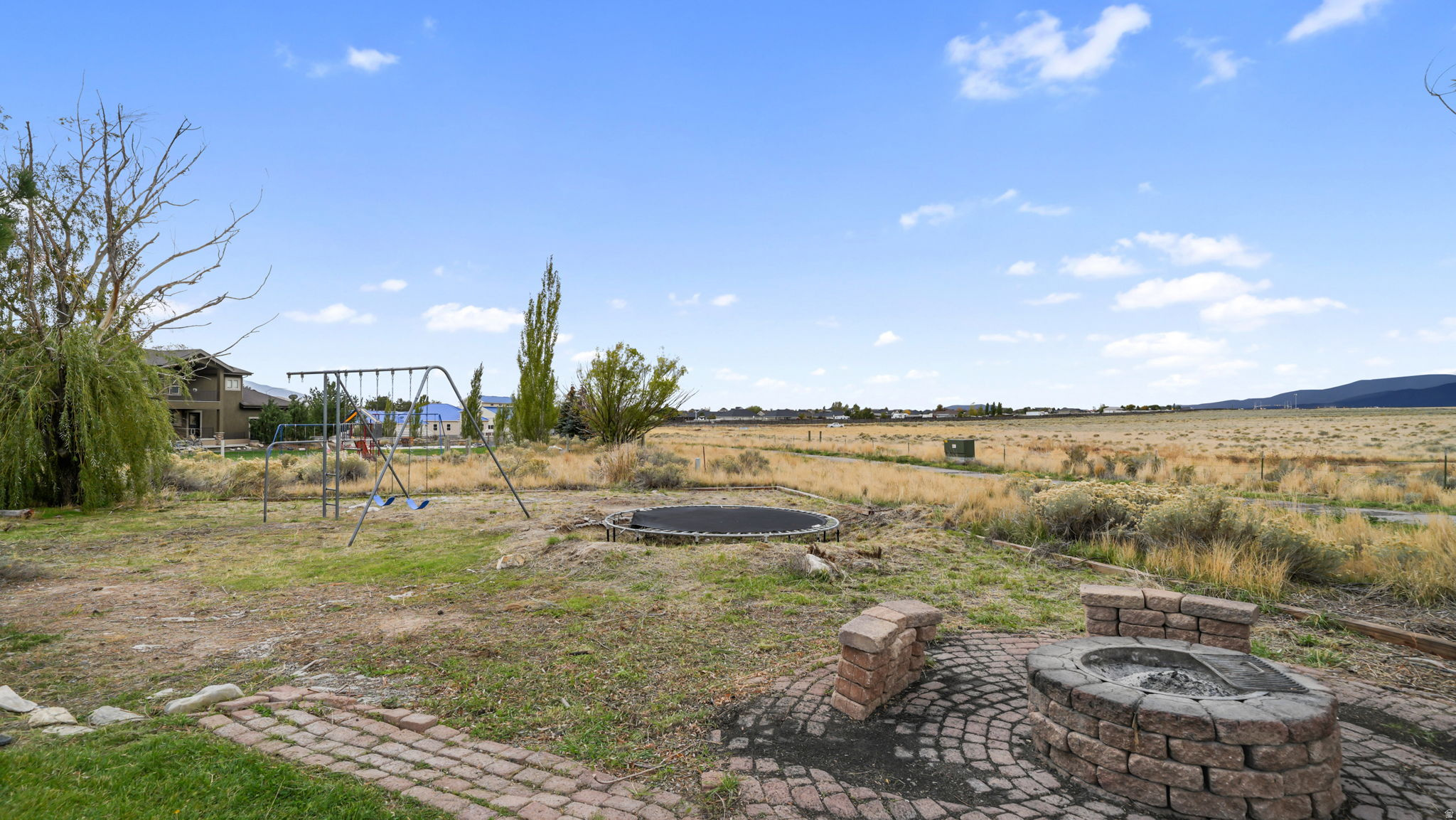 CEDAR PASS - Residential