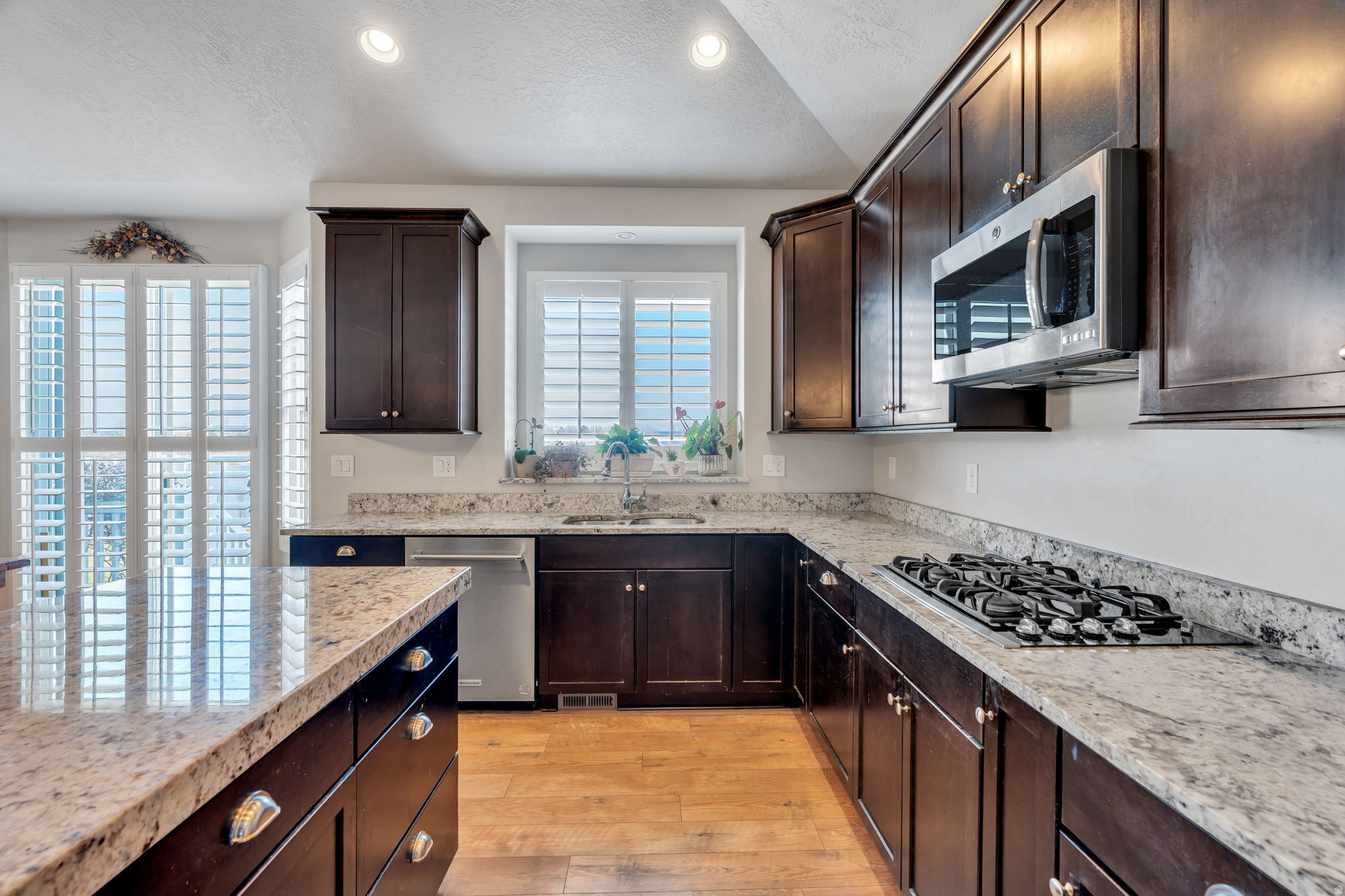 HIGHBURY PLACE PH 1 - Residential