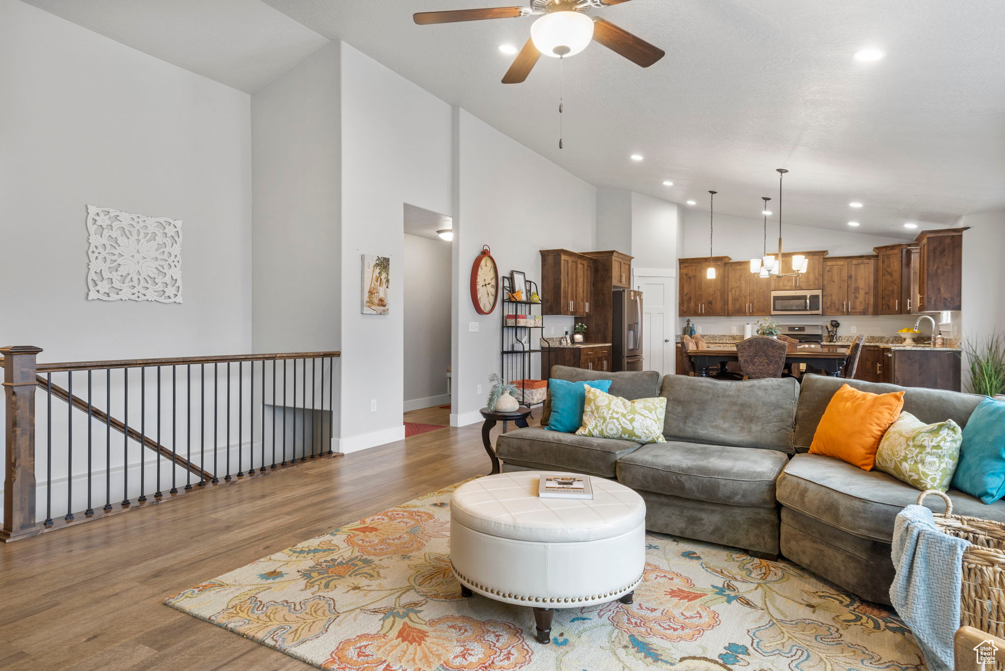 Eagle Mountain, Utah 84005, United States, 3 Bedrooms Bedrooms, ,3 BathroomsBathrooms,Residential,Active,84324