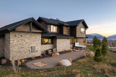 Tiny photo for 1353 N LOWER LOOKOUT KNOLL CT #381, Heber City, UT 84032 (MLS # 2148633)