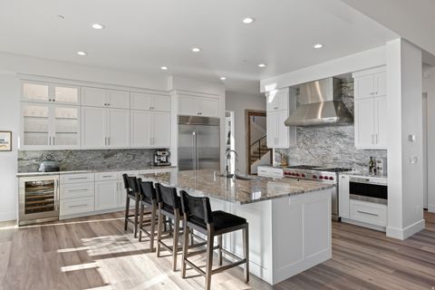 Tiny photo for 1353 N LOWER LOOKOUT KNOLL CT #381, Heber City, UT 84032 (MLS # 2148633)