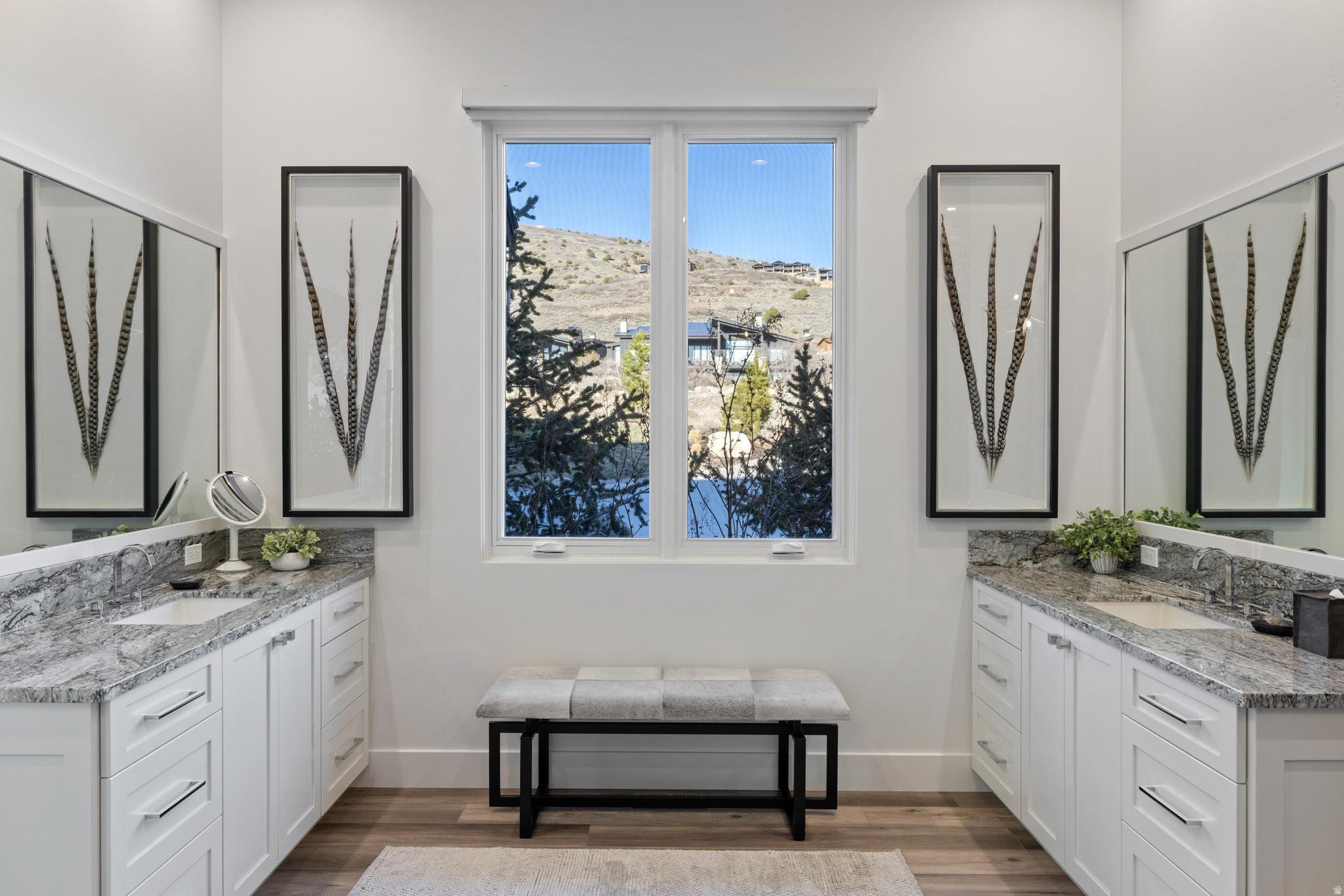 RED LEDGES - Residential