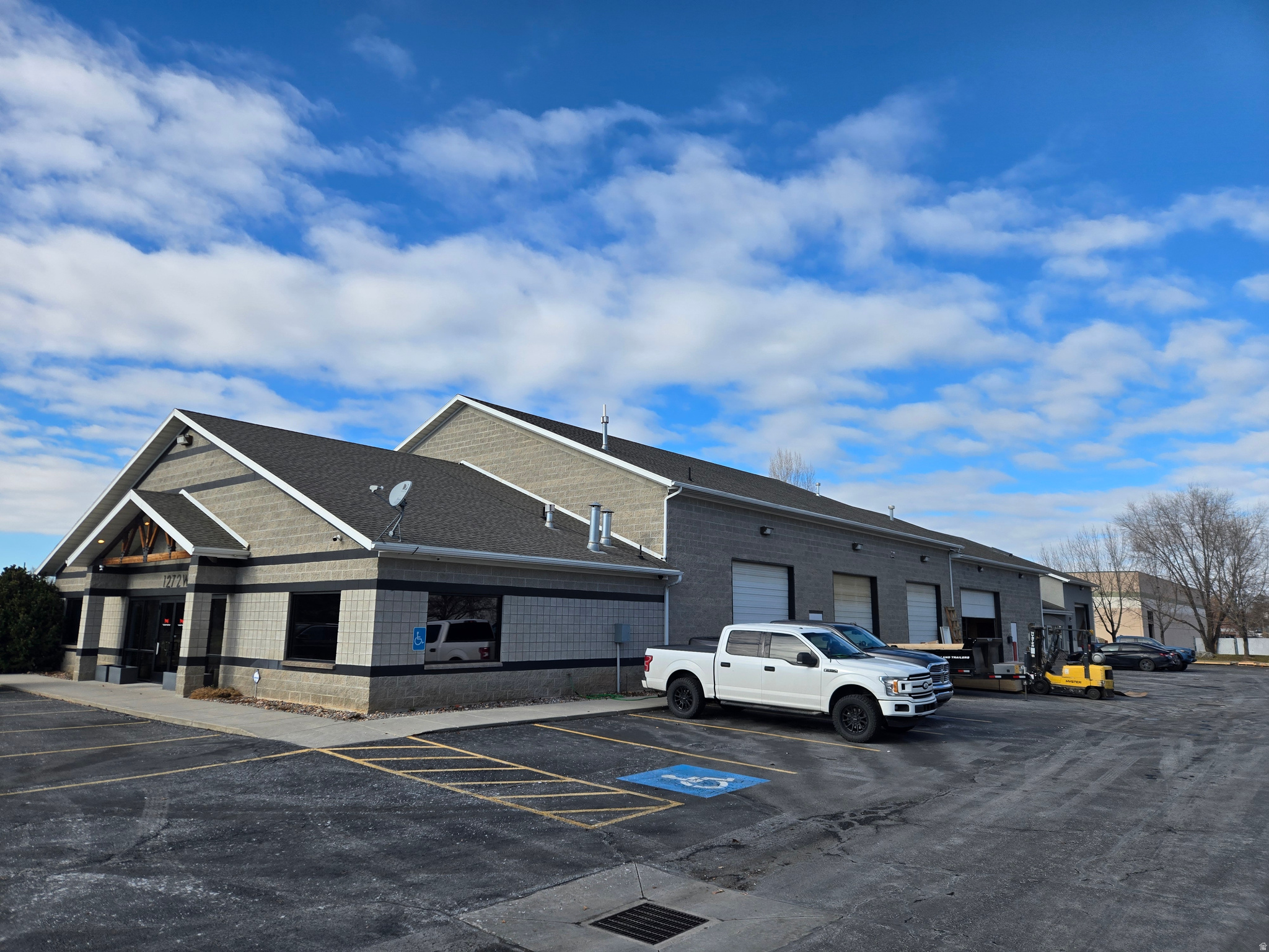 1272 W SPORTSPLEX DR